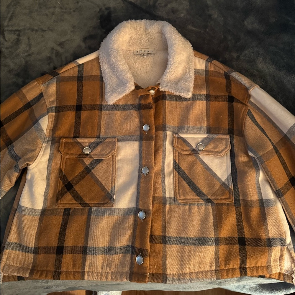 HYFVE Plaid Jacket with Cream and Brown